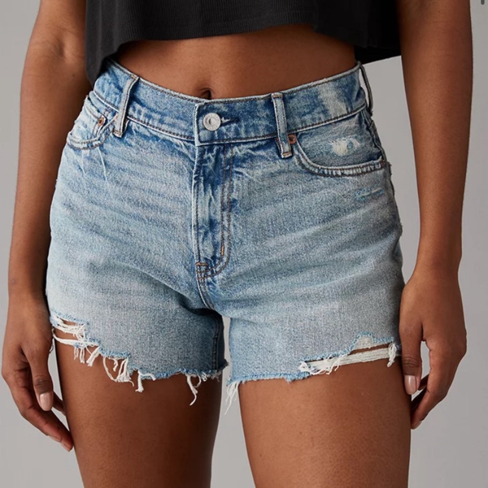 AE Strigid Denim Curvy Highest Waist ‘90s Boyfriend Short Women’s Size 6